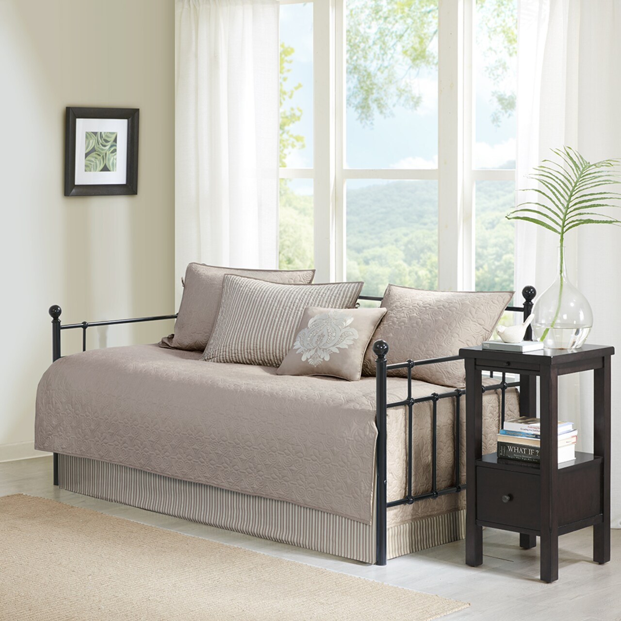Gracie Mills 6 Piece Reversible Daybed Cover Set - GRACE-7780